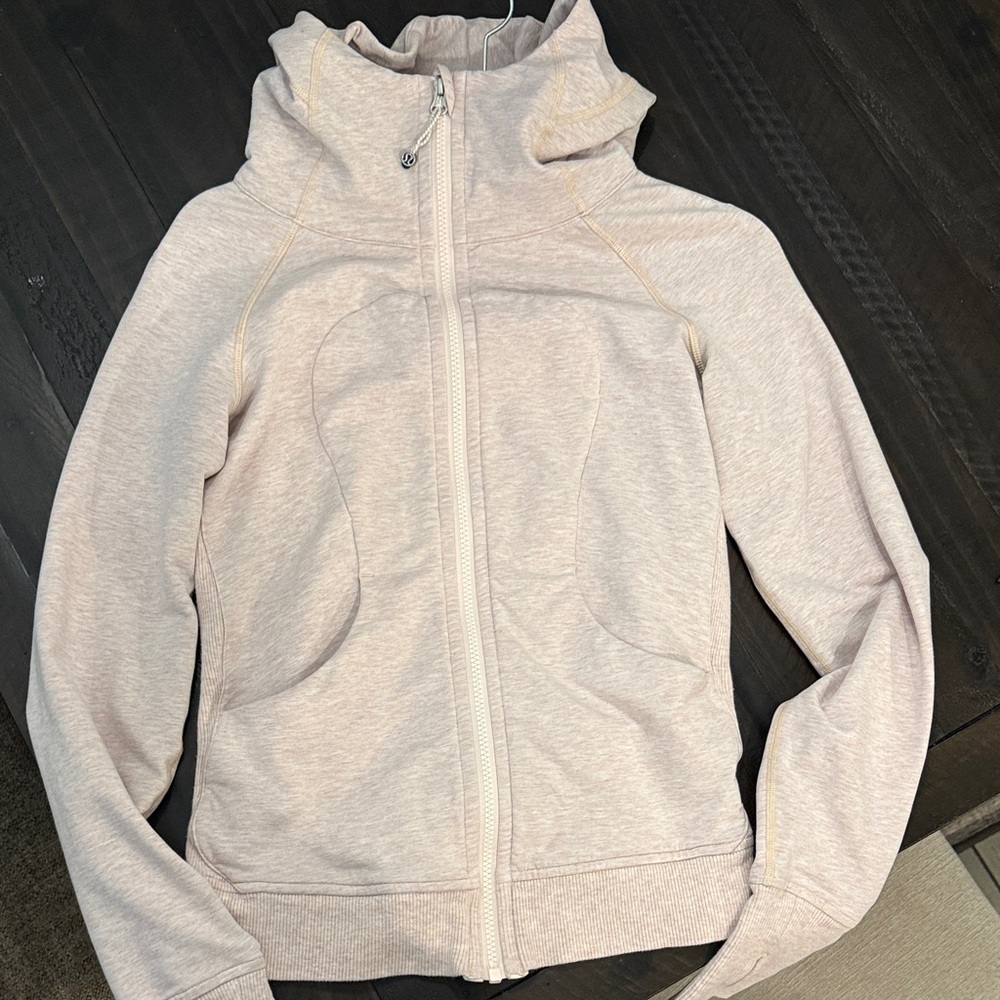Lululemon Scuba Full-Zip Hoodie in rare
Heathered Meadowsweet Pink